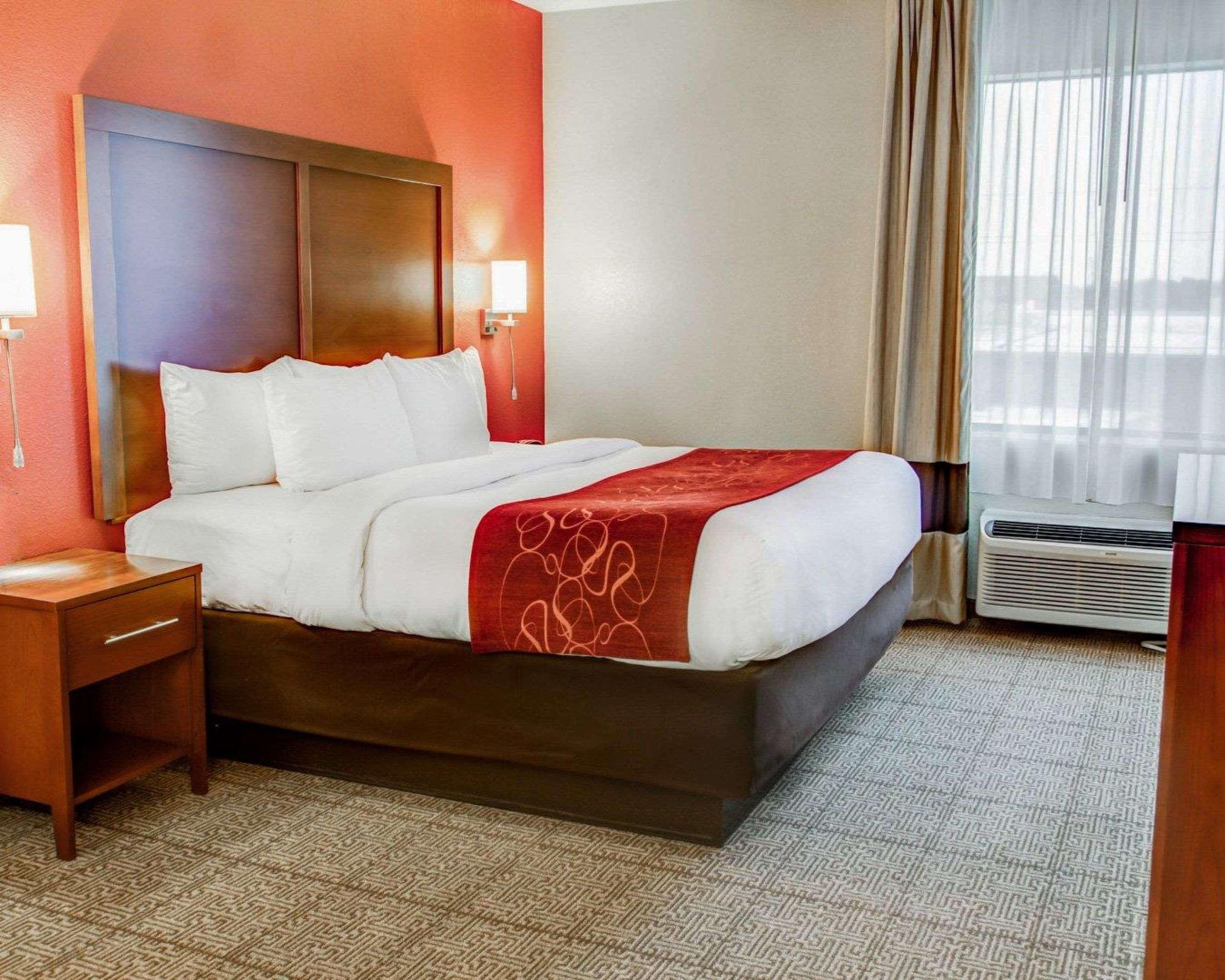 Comfort Suites Tyler South Exteriör bild