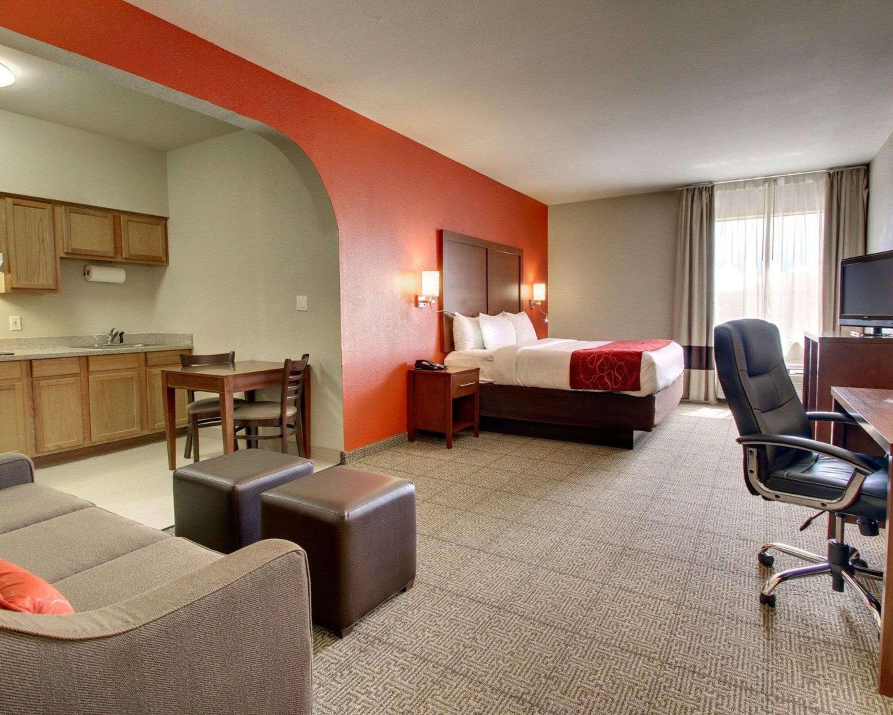 Comfort Suites Tyler South Exteriör bild