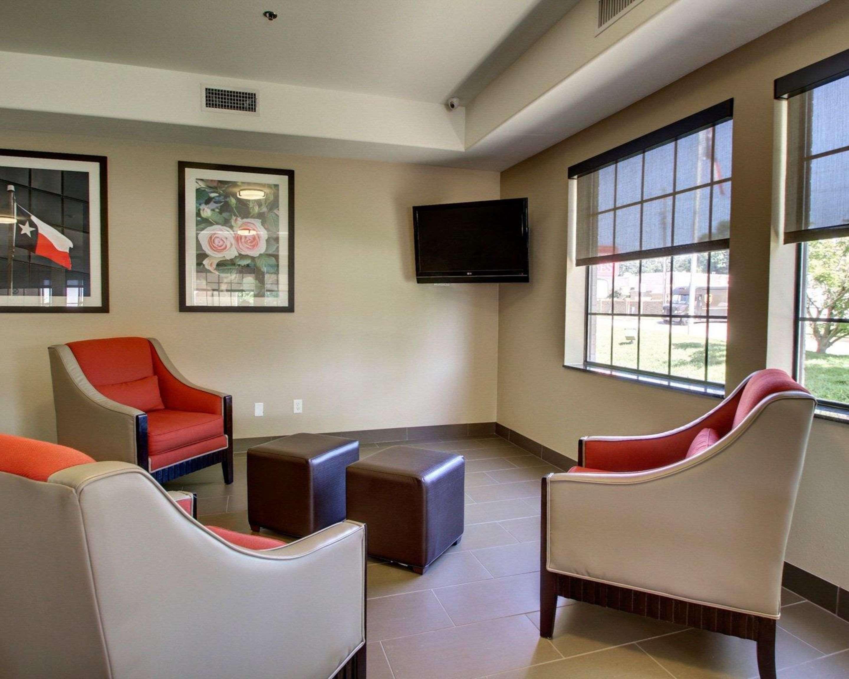 Comfort Suites Tyler South Exteriör bild